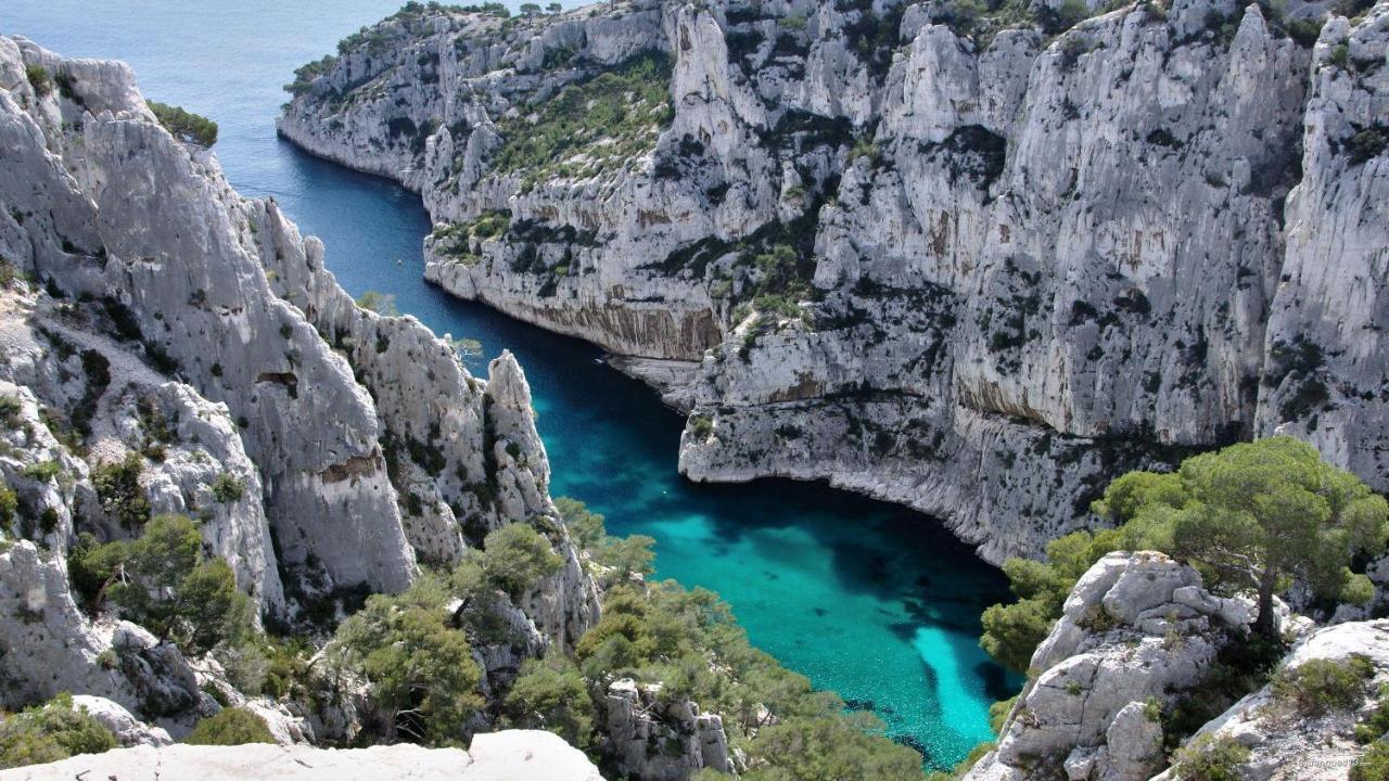 Campanile Marseille Est - Aubagne Hotel Ngoại thất bức ảnh